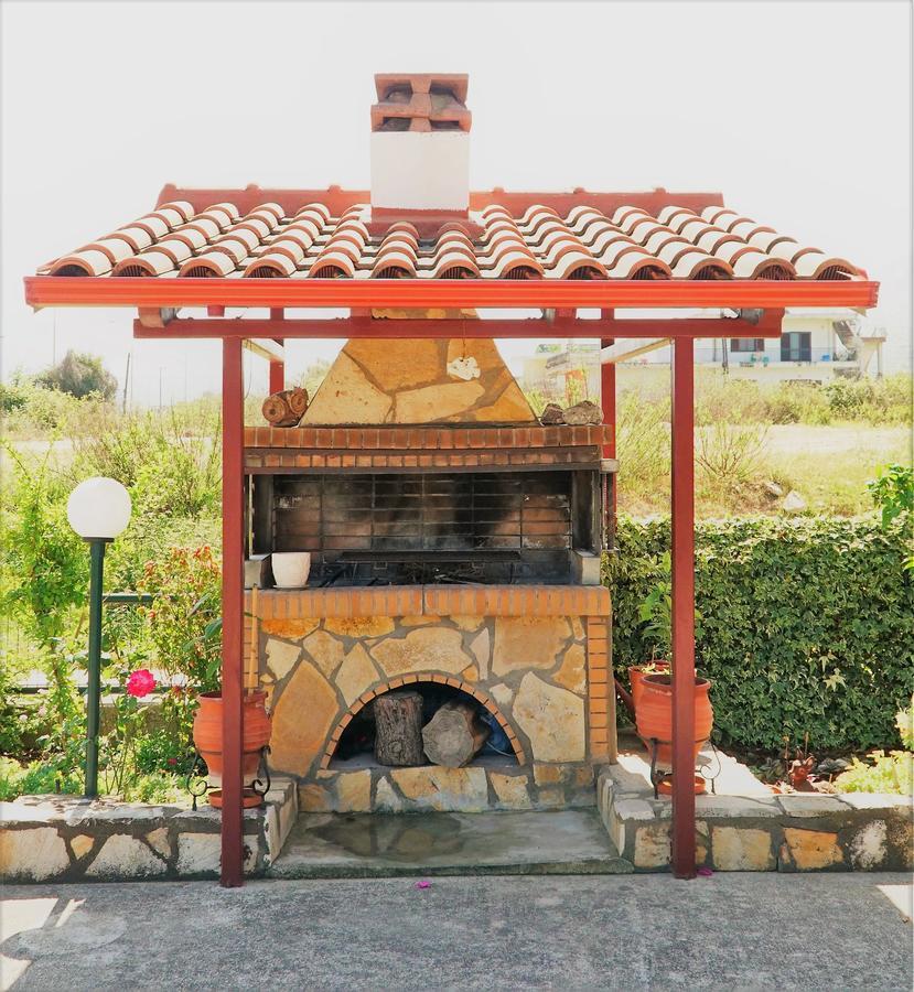 פלטאריה Georgia'S Little Village מראה חיצוני תמונה